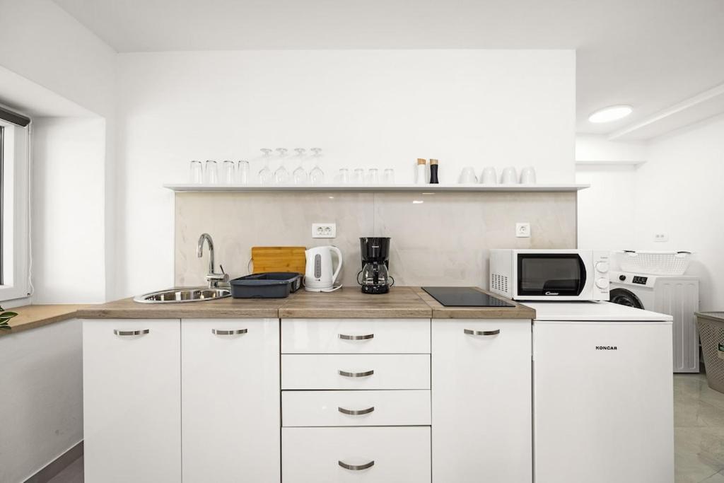 Apartment Olive Garden Near Pula 3 Km From Center And Only 4 Km From The Beach For 4 Persons Luaran gambar